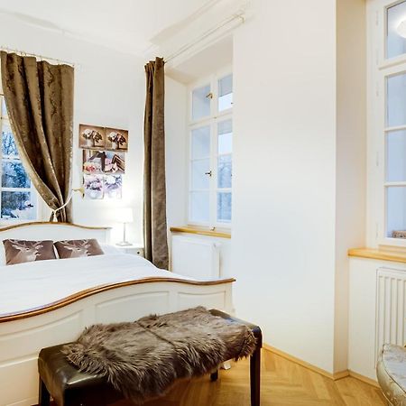 Lovecky Zamecek Pod Milesovkou Teplice Buitenkant foto